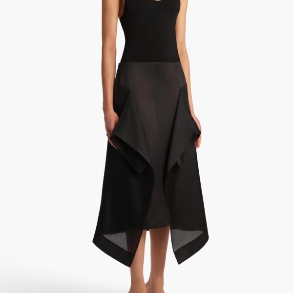 available now at Coveti.
