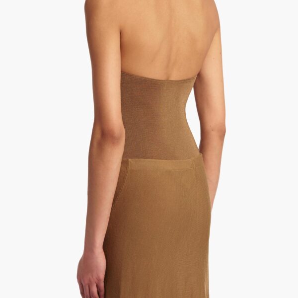available now at Coveti.