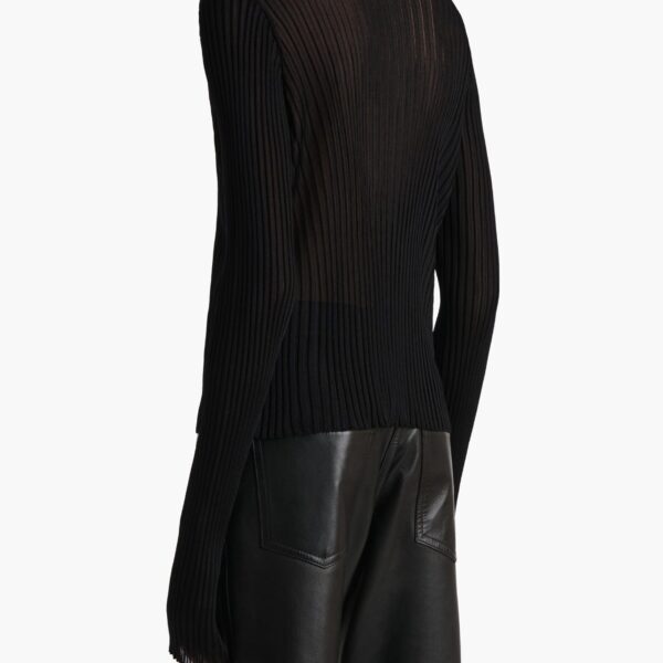 available now at Coveti.