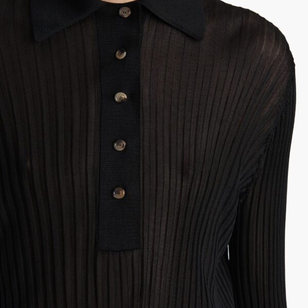 available now at Coveti.