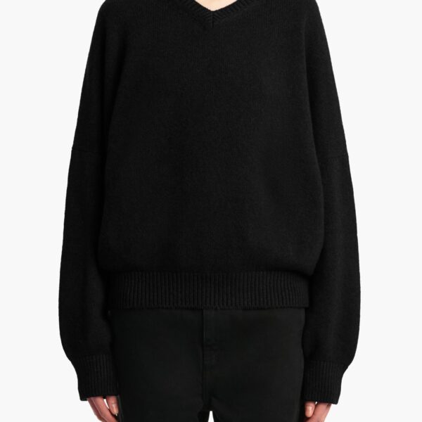 Elevate your elegance in this Khaite Knitwear   from the 2025 resort wear edit