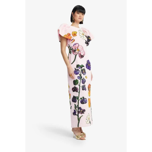 we'll send you a toile dress to confirm the perfect fit. Once you've approved it