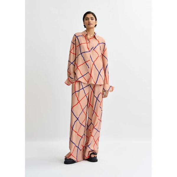Essentiel Antwerp Light pink, red and blue oversized check shirt, view 5