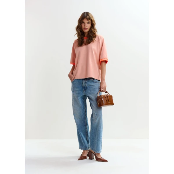 Essentiel Antwerp Light pink slightly cropped knit T-shirt with orange contrasting trim, view 5