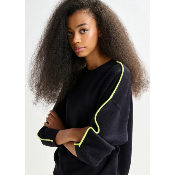 Essentiel Antwerp Navy and green knitted sweater with fitted waist, view 2