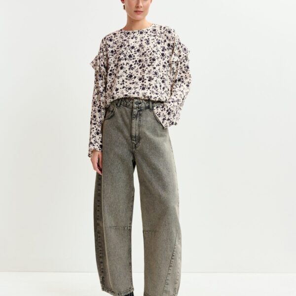 Essentiel Antwerp Off-white and black floral top with ruffle detail - Essentiel Antwerp Tops - Colorful Belgian Design - Shop at Coveti