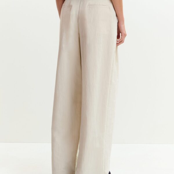 Essentiel Antwerp Off-white pleated wide-leg pants - Essentiel Antwerp Pants - Colorful Belgian Design - Shop at Coveti