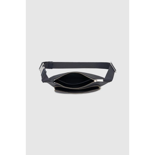 Larsen Sling Bag - Image 3