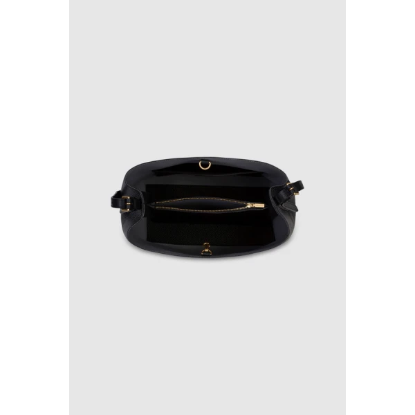 Margot Hobo - Image 8