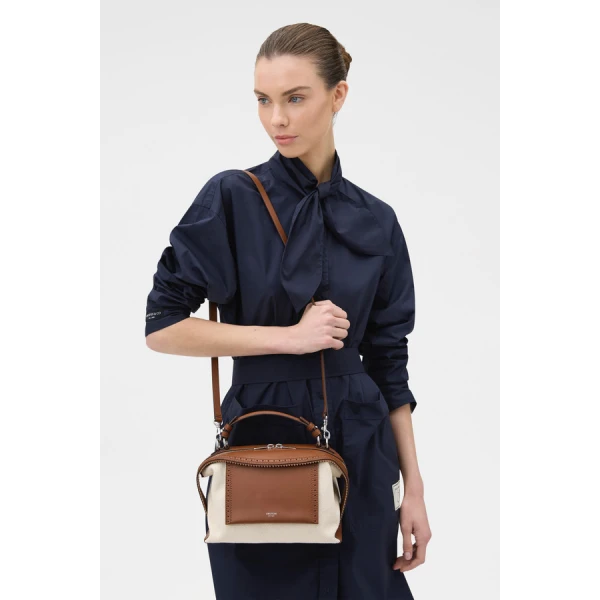 Mica Bowler Canvas Broguing - Image 3