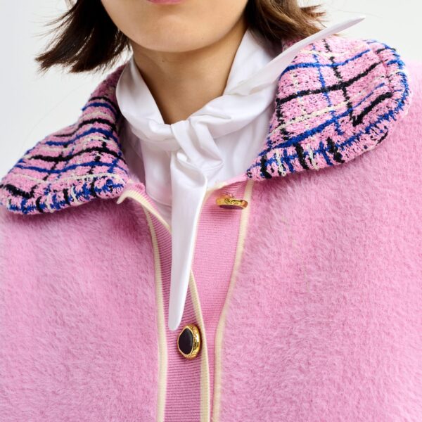Essentiel Antwerp Pink and off-white textured cardigan with contrast blue and black tweed collar and patch pockets - Essentiel Antwerp Knitwear - Colorful Belgian Design - Shop at Coveti