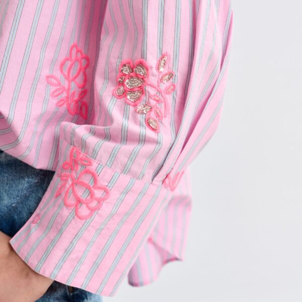 Essentiel Antwerp Pink cotton shirt with blue pinstripes and embroidered details - Essentiel Antwerp Shirts - Colorful Belgian Design - Shop at Coveti