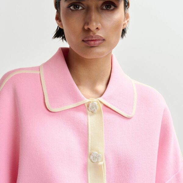 Essentiel Antwerp Pink knit cardigan with flower buttons and off-white contrasting trims - Essentiel Antwerp Knitwear - Colorful Belgian Design - Shop at Coveti