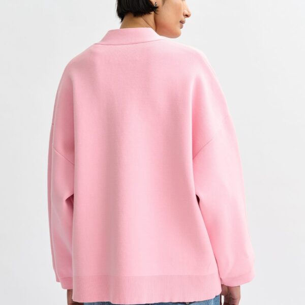 Essentiel Antwerp Pink knit cardigan with tonal flower buttons - Essentiel Antwerp Knitwear - Colorful Belgian Design - Shop at Coveti