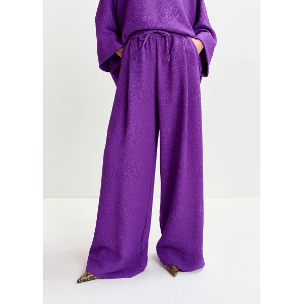 Essentiel Antwerp Purple wide-leg pants, view 3