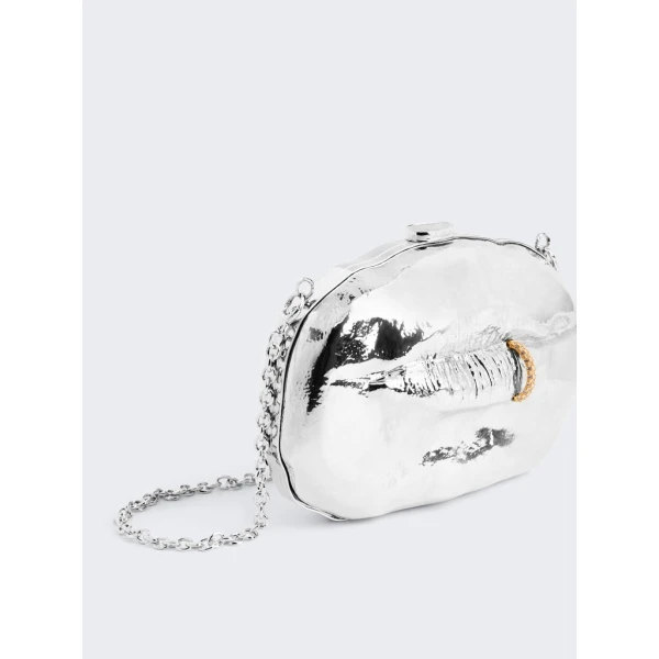 Schiaparelli nose bag