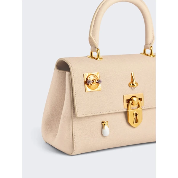 Schiaparelli nose bag