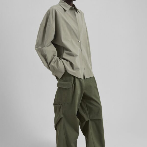 The Frankie Shop Bronte Cargo Pants - Army Green - Oversized Minimalist Pants in Green - Shop at Coveti