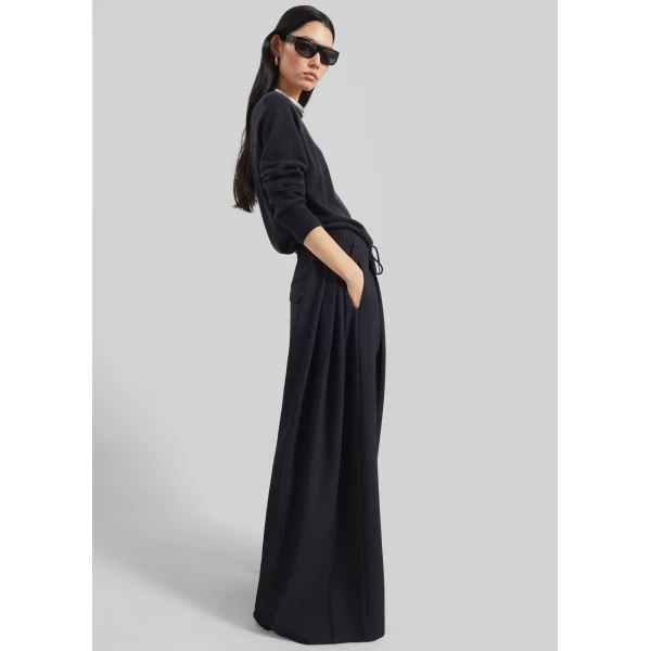 The Frankie Shop Corlen Pleated Wide Pants – Dark Navy, view 2