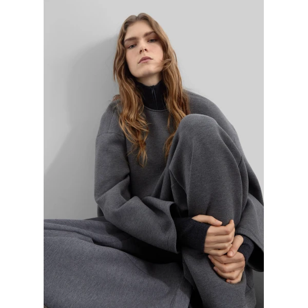 The Frankie Shop Delancey Long Sleeve Neoprene Top – Dark Grey, view 3
