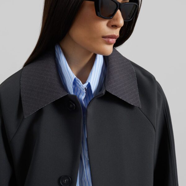 The Frankie Shop Ebbe Contrast Collar Boxy Jacket - Charcoal - Oversized Minimalist Jackets in Blue - Shop at Coveti