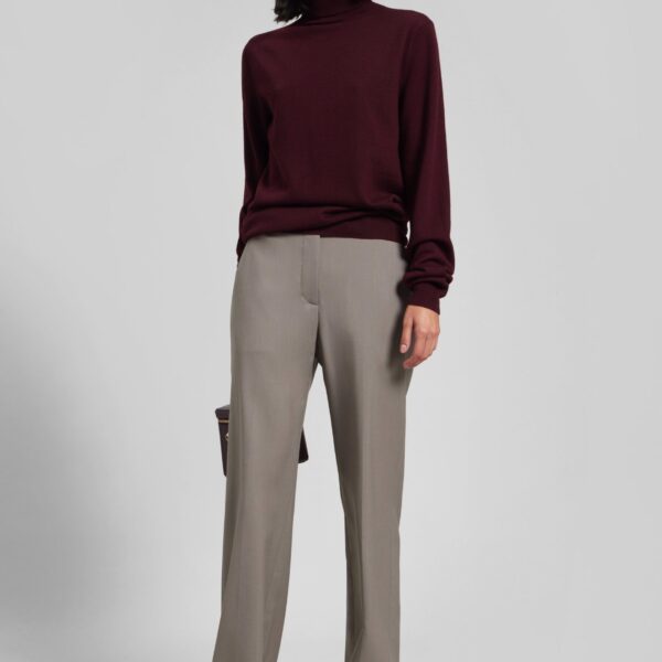 The Frankie Shop Eve Thin Turtleneck Sweater - Burgundy - Oversized Minimalist Knitwear in Red - Shop at Coveti