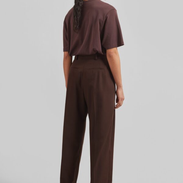 The Frankie Shop Gelso Pleated Twill Trousers - Brown - Oversized Minimalist Pants in Brown - Shop at Coveti
