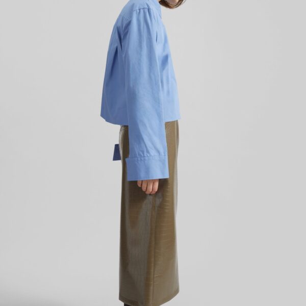The Frankie Shop Kniva Cropped Shirt - Blue - Oversized Minimalist Tops in Blue - Shop at Coveti