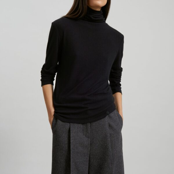 The Frankie Shop Loulou De Saison Gallinara Lds Second Skin Jersey Sweater - Black - Oversized Minimalist Knitwear in Black - Shop at Coveti