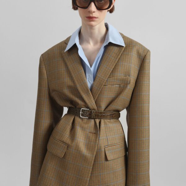 The Frankie Shop Lyra Oversized Houndstooth Blazer - Camel - Oversized Minimalist Jackets in Brown - Shop at Coveti