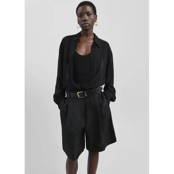 The Frankie Shop Marfa Pleated Silk Bermuda Shorts – Black, view 5