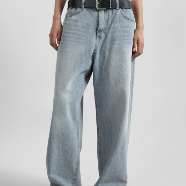The Frankie Shop Morston Jeans - Light Wash - Oversized Minimalist Pants in Blue - Shop at Coveti