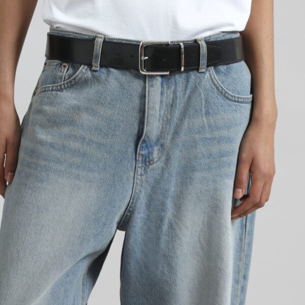 The Frankie Shop Morston Jeans - Light Wash - Oversized Minimalist Pants in Blue - Shop at Coveti