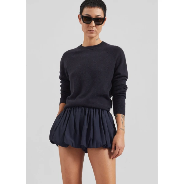 The Frankie Shop Penola Mini Balloon Shorts – Navy, view 2
