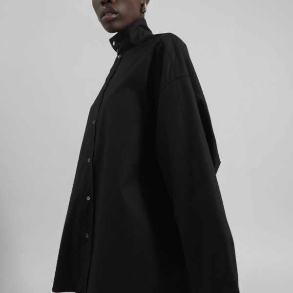 The Frankie Shop Riken Oversized Shirt - Black - Oversized Minimalist Tops in Black - Shop at Coveti