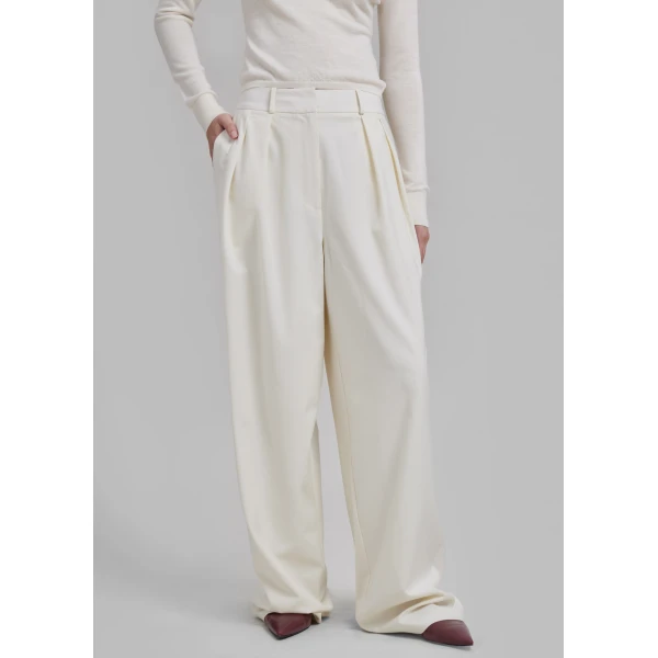 The Frankie Shop Ripley Pleated Trousers – Ivory, view 7