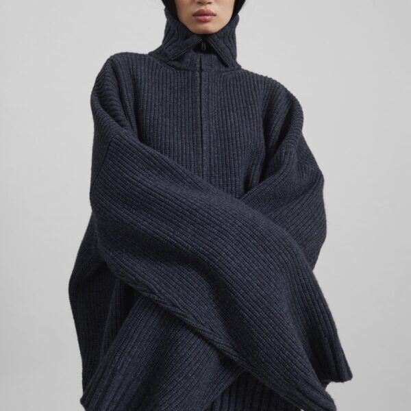 The Frankie Shop Saclay Oversized Zip-Up Cardigan - Charcoal - Oversized Minimalist Knitwear in Blue - Shop at Coveti