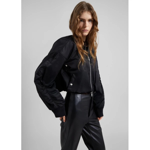 The Frankie Shop Skagen Cropped Trapeze Bomber Jacket – Black, view 2