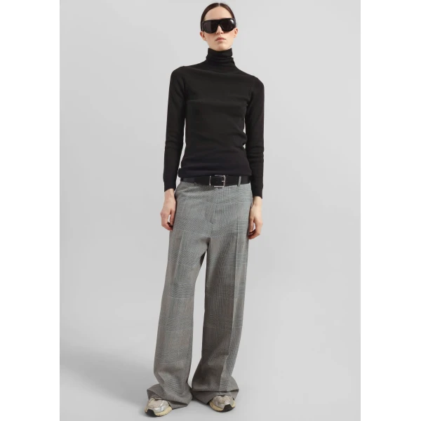The Frankie Shop Utica Thin Turtleneck Sweater – Black, view 8