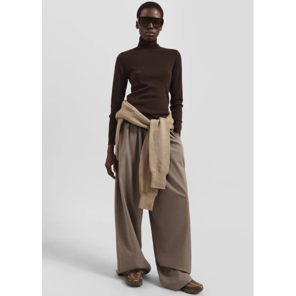 The Frankie Shop Utica Thin Turtleneck Sweater – Brown, view 4