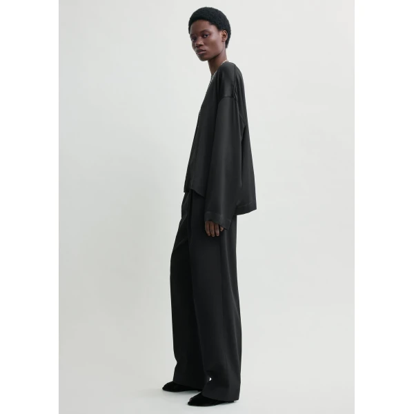 Boxy satin top black - Image 3