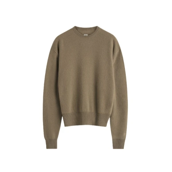 Toteme Knitwear with minimalist design at Coveti