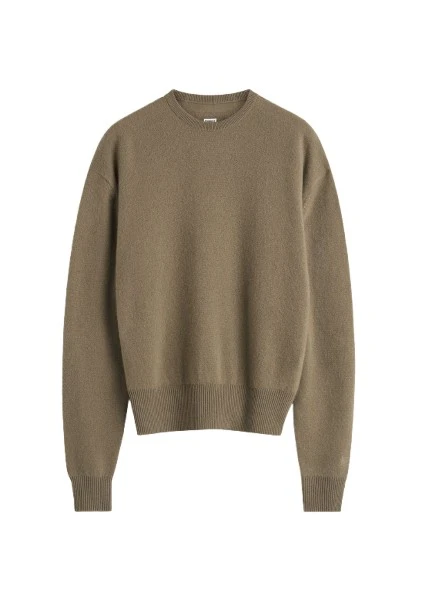 Toteme-Classic-cashmere-crew-knit-hazel12623_nobg Toteme Knitwear with minimalist design at Coveti