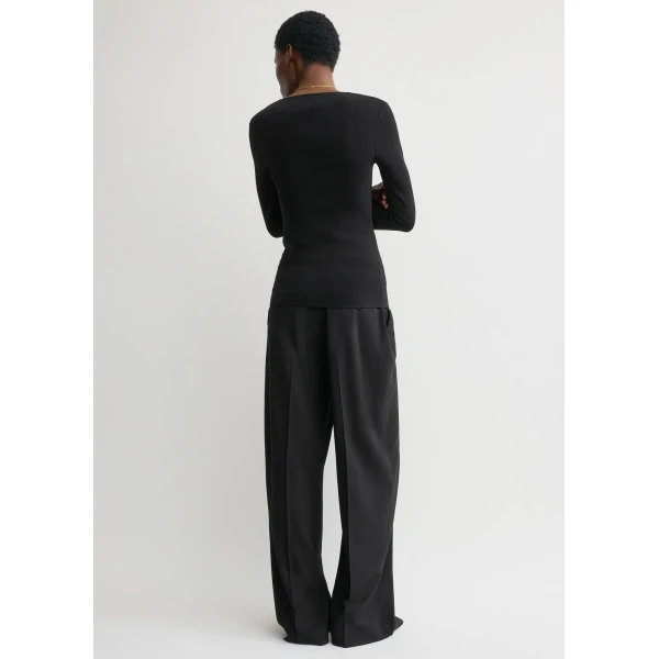 Toteme Tops with minimalist design at Coveti