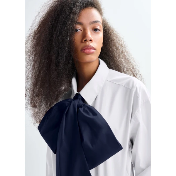 Essentiel Antwerp White and navy cotton shirt with removable bow tie, view 3