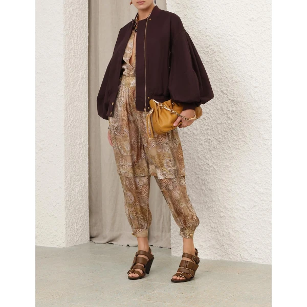 available now at Coveti.