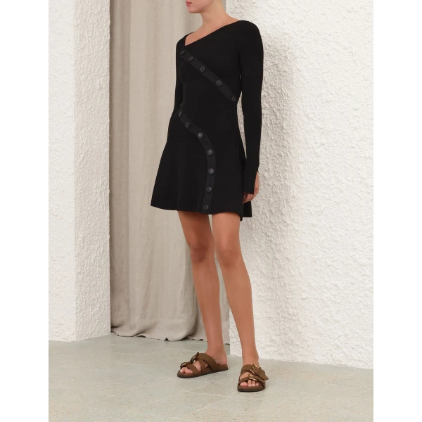 available now at Coveti.