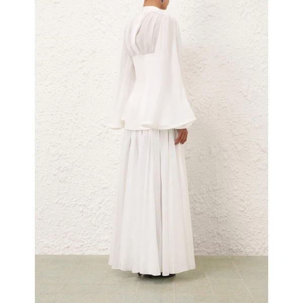 available now at Coveti.