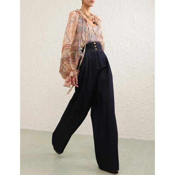 available now at Coveti.