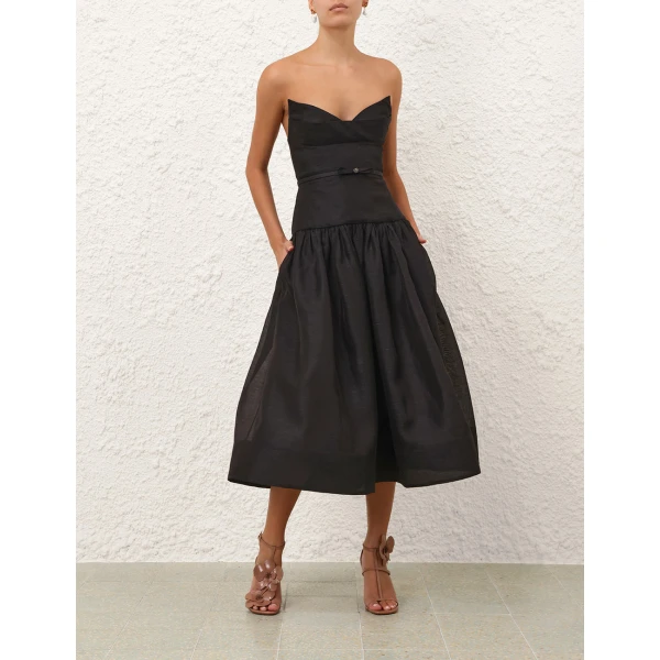 Elevate your elegance in this Zimmermann Dresses   from the 2025 resort wear edit